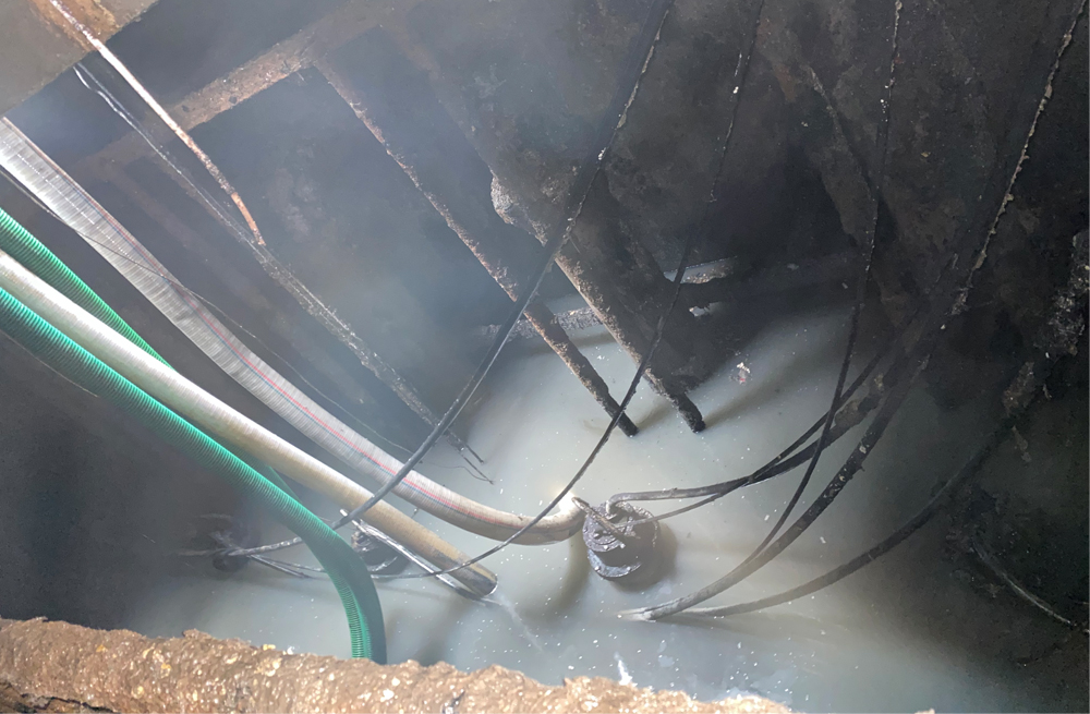 272丹徒商城污水池清运